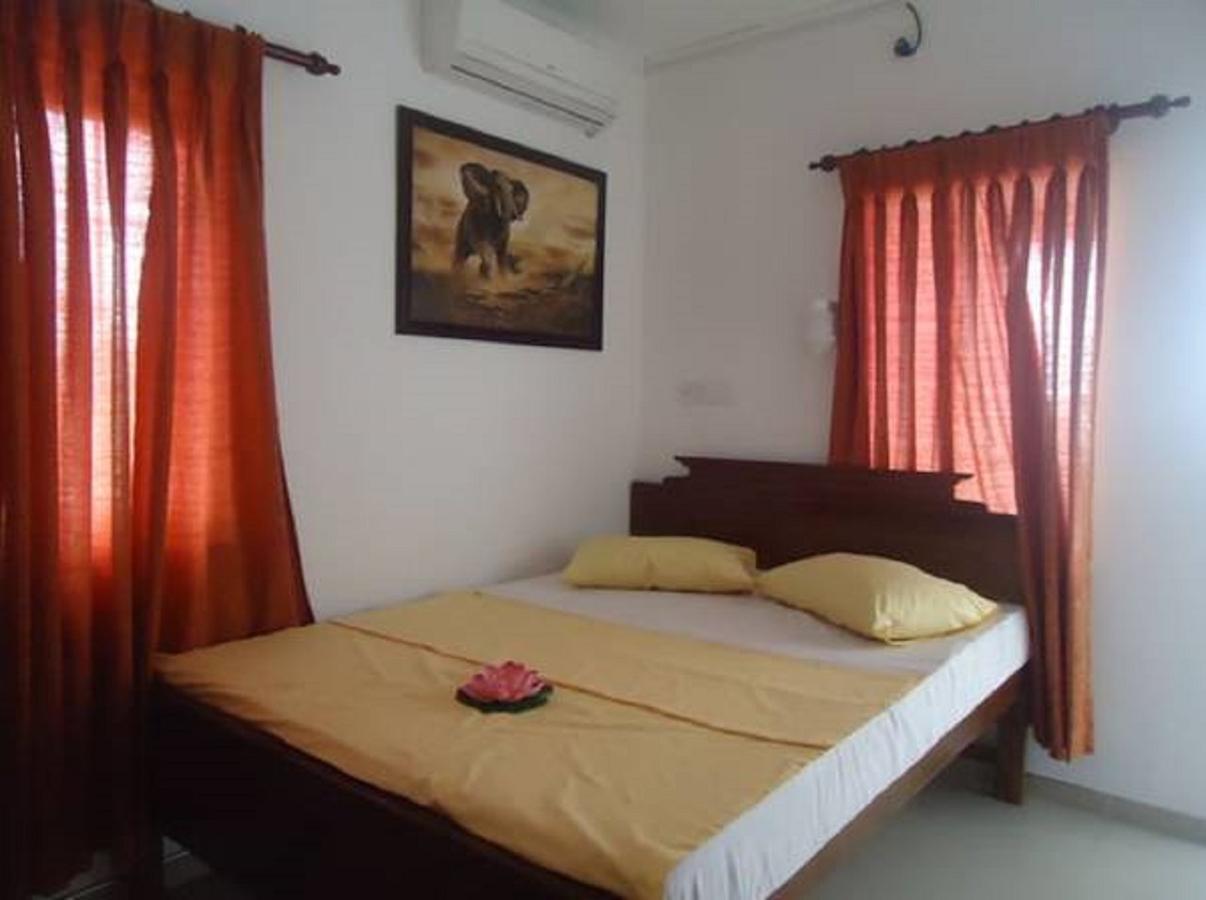 The Finz Otel Hikkaduwa Dış mekan fotoğraf