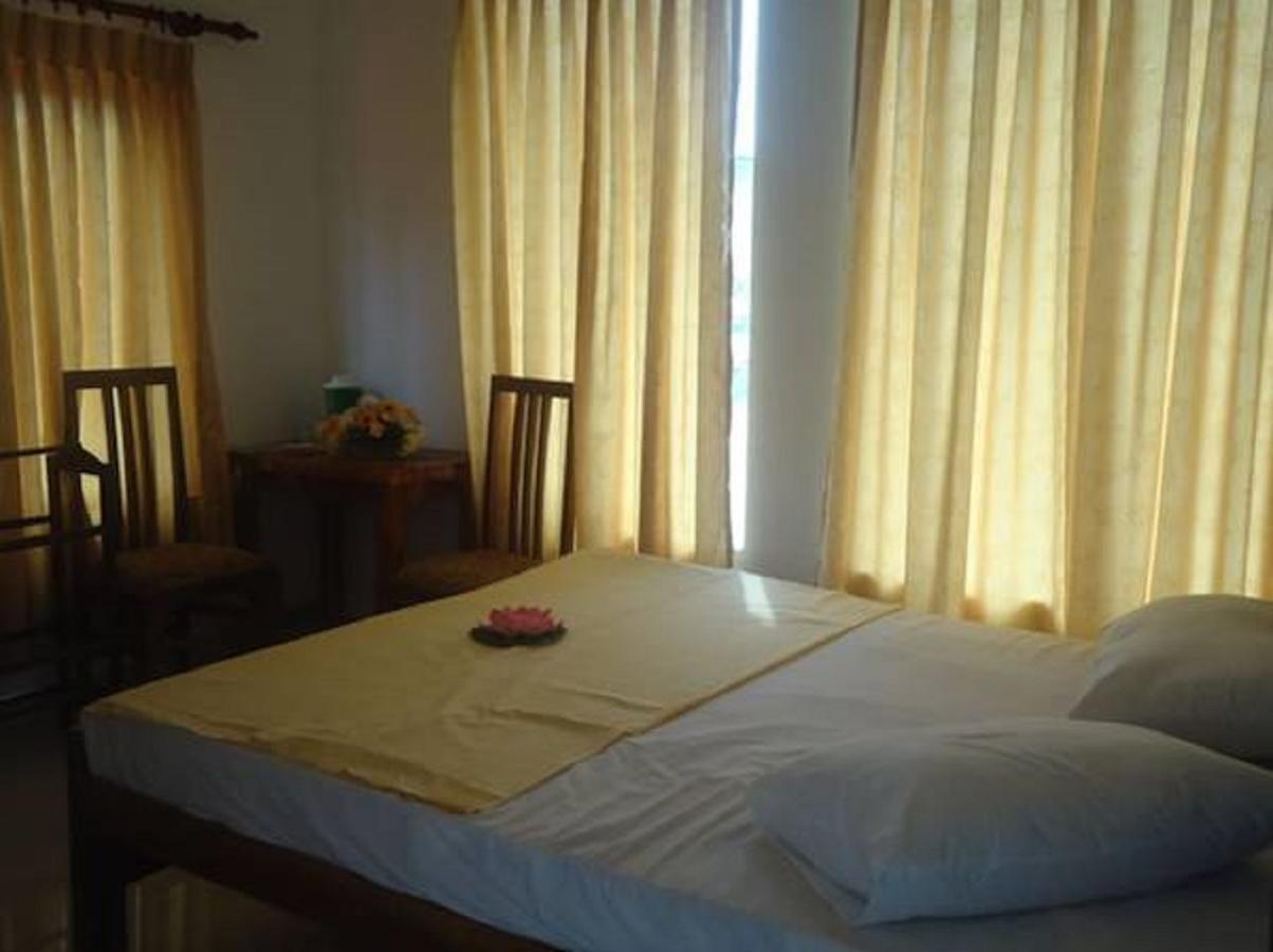 The Finz Otel Hikkaduwa Dış mekan fotoğraf