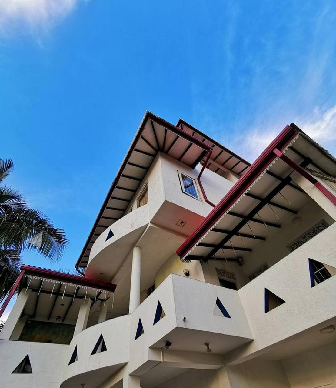 The Finz Otel Hikkaduwa Dış mekan fotoğraf