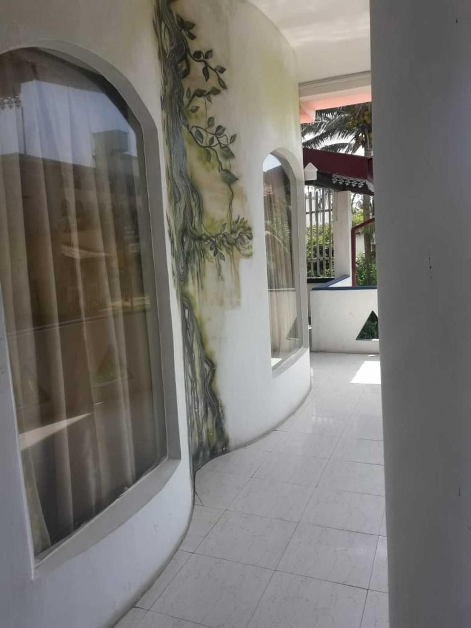 The Finz Otel Hikkaduwa Dış mekan fotoğraf